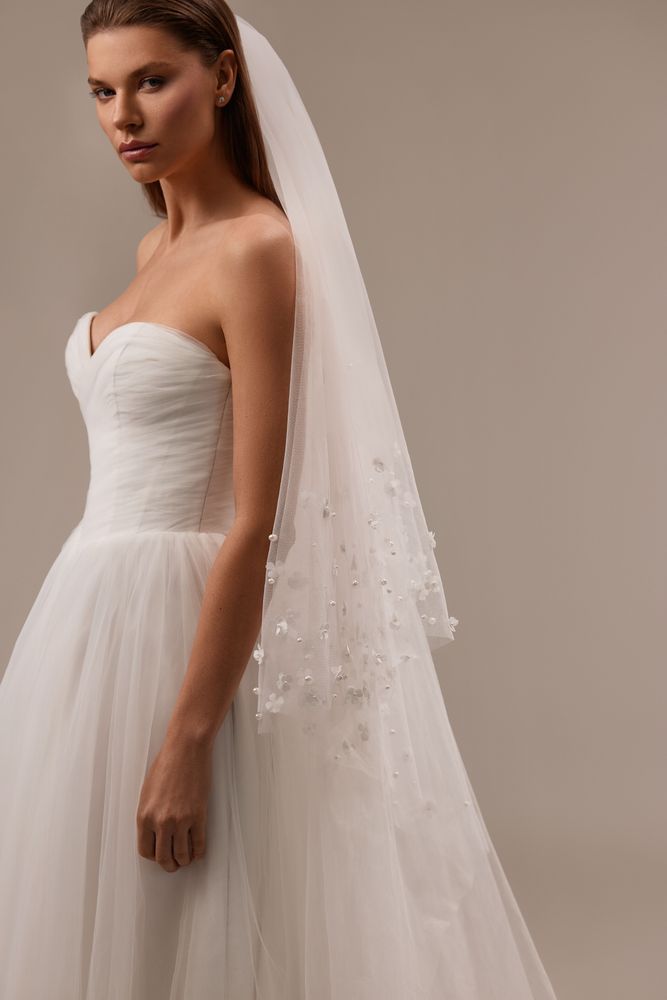 Veil Reynalda Accessories