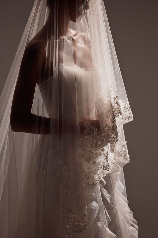 Veil Ruzhena Accessories