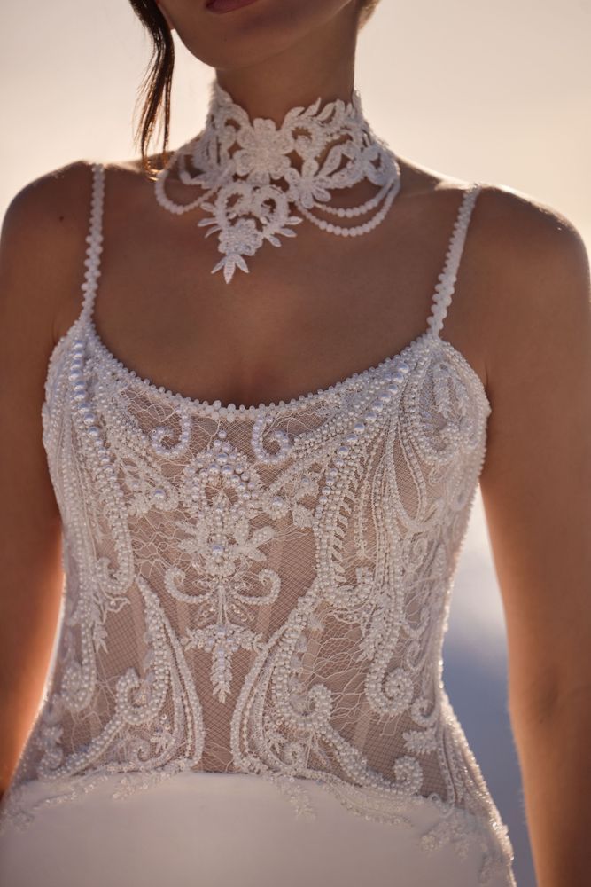 Monica choker Accessories