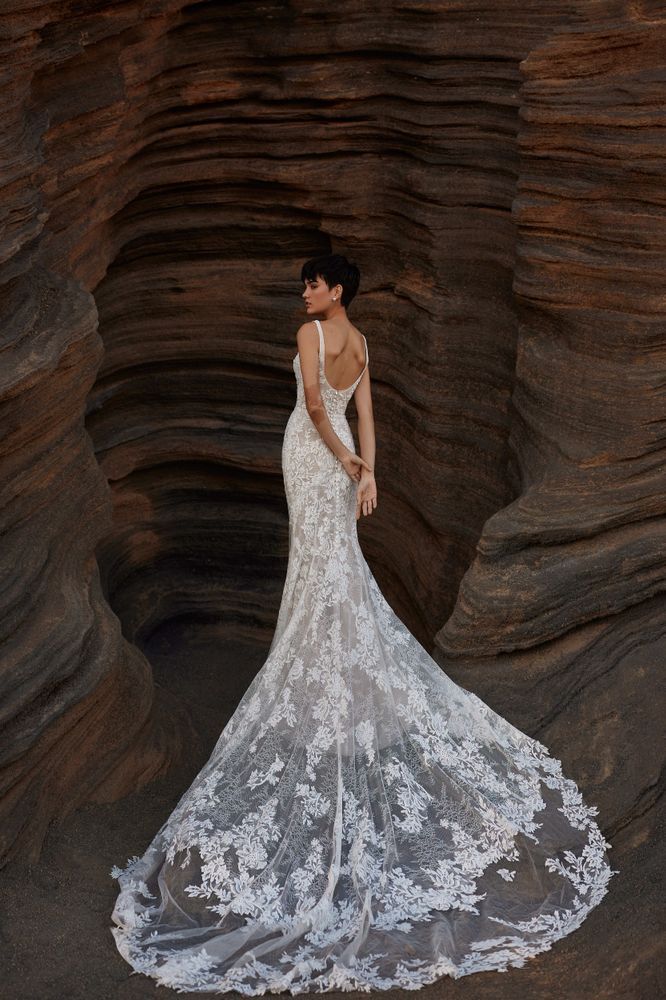 Theodora train Accessories