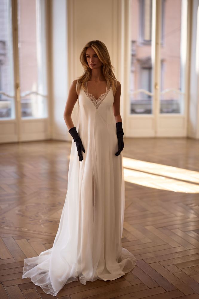 Annelise  Illusion cover dress Accessories