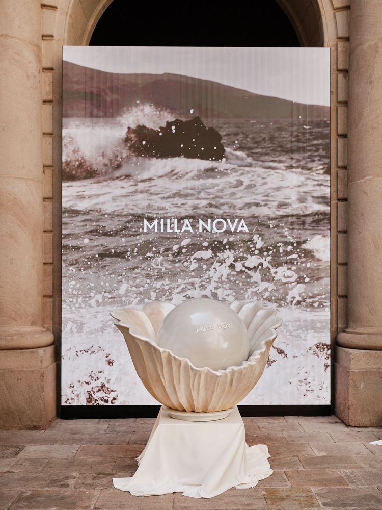 Milla Nova